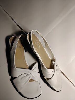 White Slingback Knot Front Sandals - Life Stride